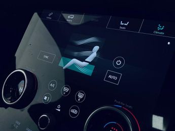 LAND ROVER RANGE ROVER VELAR 2.0 D240 R-Dynamic S SUV 5dr Diesel Auto 4WD Euro 6 (s/s) (240 p