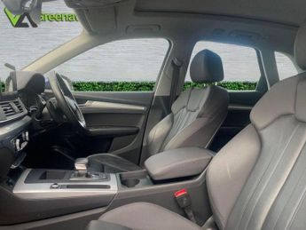 AUDI Q5 2.0 TDI 40 Sport SUV 5dr Diesel S Tronic quattro Euro 6 (s/s) (2