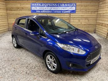 FORD FIESTA 1.6 Zetec Hatchback 5dr Petrol Powershift Euro 5 (105 ps)