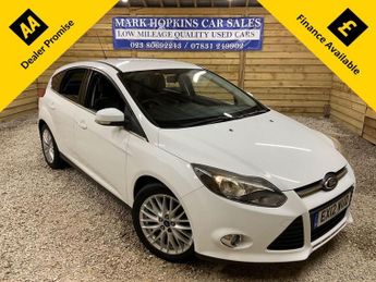 Ford Focus 1.6 TDCi Zetec Hatchback 5dr Diesel Manual Euro 5 (s/s) (115 ps)