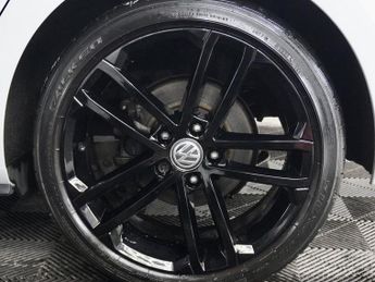 VOLKSWAGEN GOLF 2.0 TDI BlueMotion Tech GTD Hatchback 5dr Diesel DSG Euro 6 (s/s