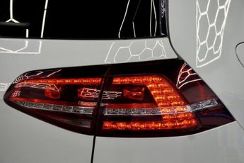 VOLKSWAGEN GOLF 2.0 TDI BlueMotion Tech GTD Hatchback 5dr Diesel DSG Euro 6 (s/s