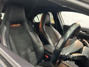 MERCEDES-BENZ A-CLASS 2.1 A200d AMG Line (Premium) Hatchback 5dr Diesel 7G-DCT Euro 6 