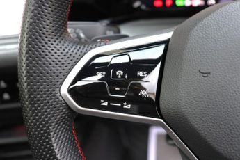 VOLKSWAGEN GOLF 2.0 TSI GTI CLUBSPORT