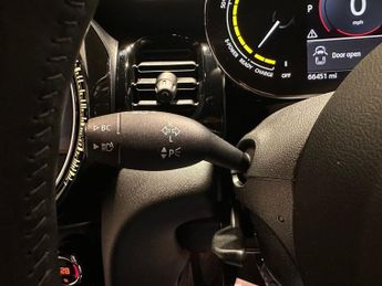 MINI Electric Hatch Cooper SE 32.6kWh Level 2 Hatchback 3dr Electric Auto (184 ps)