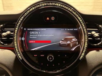 MINI Electric Hatch Cooper SE 32.6kWh Level 2 Hatchback 3dr Electric Auto (184 ps)