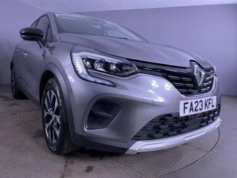 RENAULT CAPTUR 1.6 E-TECH evolution SUV 5dr Petrol Hybrid Auto Euro 6 (s/s) (14