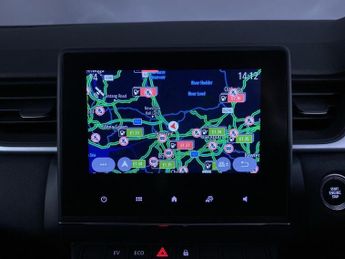 RENAULT CAPTUR 1.6 E-TECH evolution SUV 5dr Petrol Hybrid Auto Euro 6 (s/s) (14