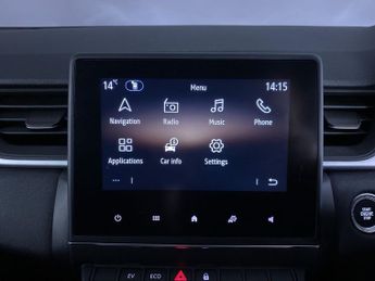 RENAULT CAPTUR 1.6 E-TECH evolution SUV 5dr Petrol Hybrid Auto Euro 6 (s/s) (14