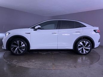 VOLKSWAGEN ID.5 Pro Performance 77kWh Style SUV 5dr Electric Auto (204 ps)