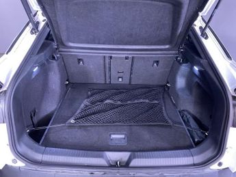 VOLKSWAGEN ID.5 Pro Performance 77kWh Style SUV 5dr Electric Auto (204 ps)