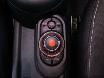 MINI HATCH 1.5 Cooper Classic Hatchback 5dr Petrol Steptronic Euro 6 (s/s) 