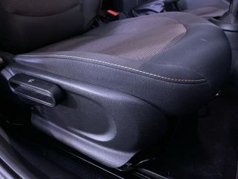 MINI HATCH 1.5 Cooper Classic Hatchback 5dr Petrol Steptronic Euro 6 (s/s) 