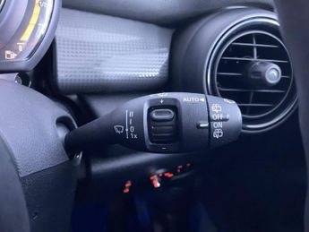 MINI HATCH 1.5 Cooper Classic Hatchback 5dr Petrol Steptronic Euro 6 (s/s) 