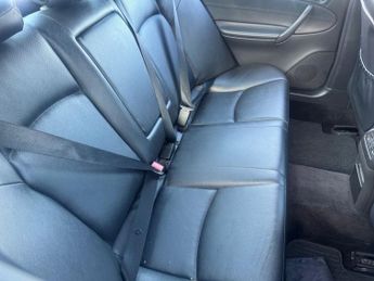 MERCEDES-BENZ C-CLASS 2.1 C200 CDI Avantgarde SE Saloon 4dr Diesel Automatic (166 g/km