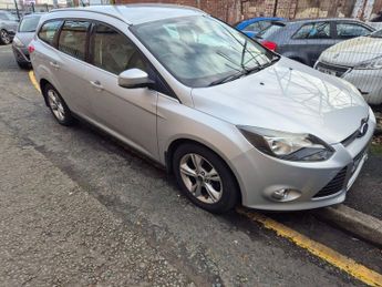 FORD FOCUS 1.6 TDCi Zetec Estate 5dr Diesel Manual Euro 5 (s/s) (115 ps)