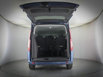 FORD TOURNEO CUSTOM 2.0 320 EcoBlue Zetec Minibus Double Cab 5dr Diesel Auto L2 Euro