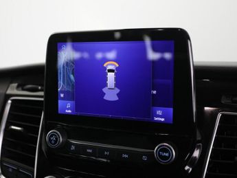 FORD TOURNEO CUSTOM 2.0 320 EcoBlue Titanium Minibus Double Cab 5dr Diesel Auto L2 E