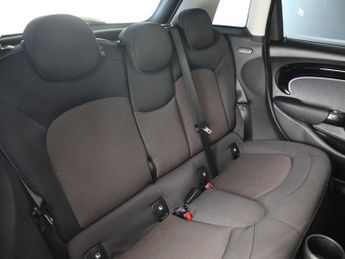 MINI HATCH 1.5 Cooper Classic Hatchback 5dr Petrol Steptronic Euro 6 (s/s) 