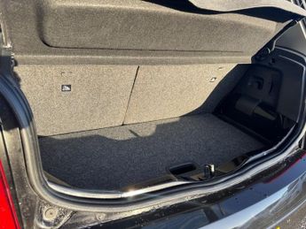 VOLKSWAGEN UP! 1.0 Move up! Hatchback 5dr Petrol ASG Euro 6 (60 ps)