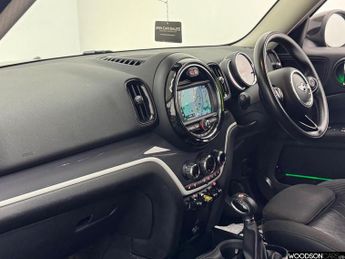 MINI COUNTRYMAN 1.5 7.6kWh GPF Cooper SE SUV 5dr Petrol Plug-in Hybrid Auto ALL4