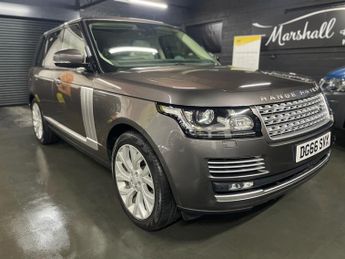 Land Rover Range Rover 4.4 SD V8 Autobiography SUV 5dr Diesel Auto 4WD Euro 6 (s/s) (33