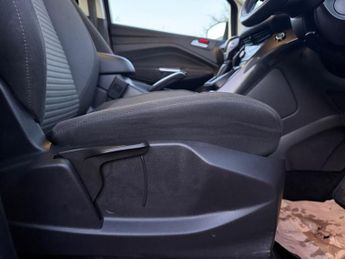 FORD GRAND C-MAX 2.0 TDCi Titanium MPV 5dr Diesel Powershift Euro 6 (s/s) (150 ps