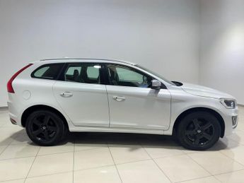 VOLVO XC60 2.4 D5 R-Design Lux Nav SUV 5dr Diesel Auto AWD Euro 6 (s/s) (22