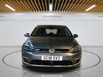 VOLKSWAGEN E-GOLF 35.8kWh e-Golf Hatchback 5dr Electric Auto (136 ps) 5d AUTO 134 