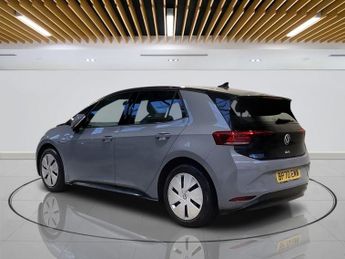 VOLKSWAGEN ID.3 Pro Performance 58kWh Life Hatchback 5dr Electric Auto (204 ps)