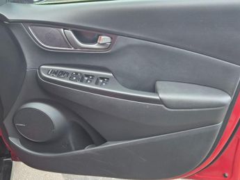 HYUNDAI KONA 64kWh Premium SE SUV 5dr Electric Auto (7kW Charger) (204 ps)