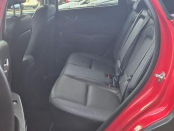 HYUNDAI KONA 64kWh Premium SE SUV 5dr Electric Auto (7kW Charger) (204 ps)