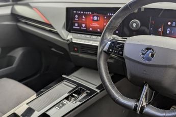 VAUXHALL ASTRA 1.2 Turbo GS Line Hatchback 5dr Petrol Auto Euro 6 (s/s) (130 ps