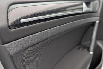 VOLKSWAGEN GOLF 2.0 TDI BlueMotion Tech GTD Hatchback 5dr Diesel DSG Euro 6 (s/s