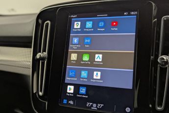 VOLVO XC40 Recharge Twin 78kWh SUV 5dr Electric Auto AWD (408 ps)