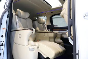 TOYOTA ALPHARD EXECUTIVE LOUNGE 2.5 Petrol Hybrid