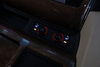 TOYOTA ALPHARD EXECUTIVE LOUNGE 2.5 Petrol Hybrid