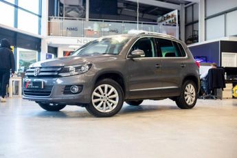 VOLKSWAGEN TIGUAN 2.0 TDI BlueMotion Tech Match SUV 5dr Diesel DSG 4WD Euro 6 (s/s