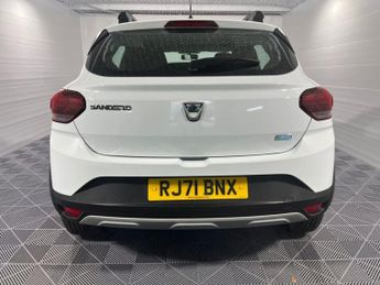 DACIA SANDERO STEPWAY 1.0 TCe Essential Hatchback 5dr Bi Fuel Manual Euro 6 (s/s) (100