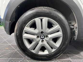 DACIA SANDERO STEPWAY 1.0 TCe Essential Hatchback 5dr Bi Fuel Manual Euro 6 (s/s) (100