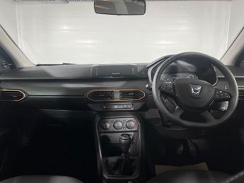 DACIA SANDERO STEPWAY 1.0 TCe Essential Hatchback 5dr Bi Fuel Manual Euro 6 (s/s) (100