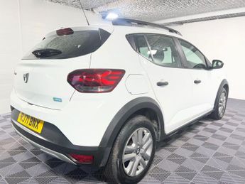 DACIA SANDERO STEPWAY 1.0 TCe Essential Hatchback 5dr Bi Fuel Manual Euro 6 (s/s) (100