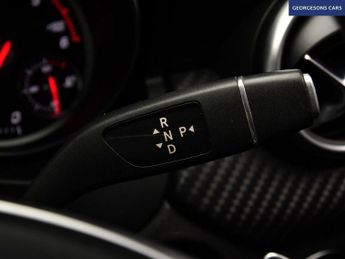 MERCEDES-BENZ A-CLASS 1.5 A180d AMG Line (Executive) Hatchback 5dr Diesel 7G-DCT Euro 