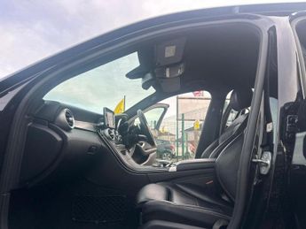 MERCEDES-BENZ C-CLASS 1.6 C200d AMG Line Saloon 4dr Diesel G-Tronic+ Euro 6 (s/s) (136