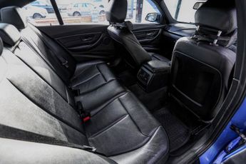 BMW 3 SERIES 2.0 320d M Sport Saloon 4dr Diesel Auto Euro 5 (s/s) (184 ps)