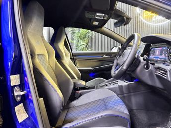 VOLKSWAGEN GOLF 2.0 TSI R Hatchback 5dr Petrol DSG 4Motion Euro 6 (s/s) (320 ps)