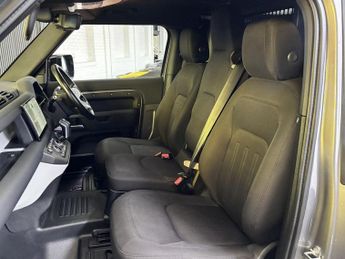 LAND ROVER DEFENDER 3.0 D200 MHEV Hard Top SUV 3dr Diesel Auto 4WD SWB Euro 6 (s/s) 