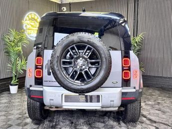LAND ROVER DEFENDER 3.0 D200 MHEV Hard Top SUV 3dr Diesel Auto 4WD SWB Euro 6 (s/s) 
