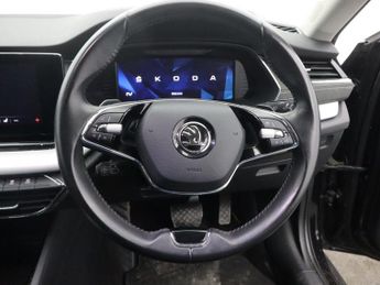 SKODA OCTAVIA 1.4 TSI iV 13kWh SE L Hatchback 5dr Petrol Plug-in Hybrid DSG Eu