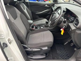 VAUXHALL GRANDLAND X 1.2 Turbo GPF SE SUV 5dr Petrol Manual Euro 6 (s/s) (130 ps)